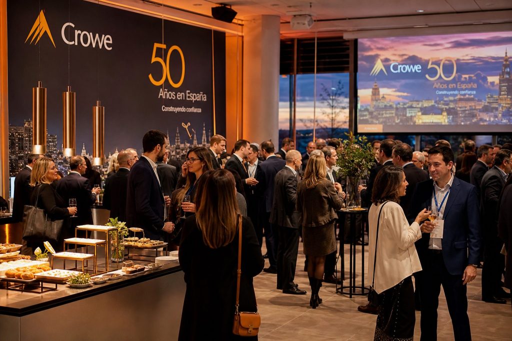 Celebración elegante de aniversario de empresa con catering profesional en Madrid