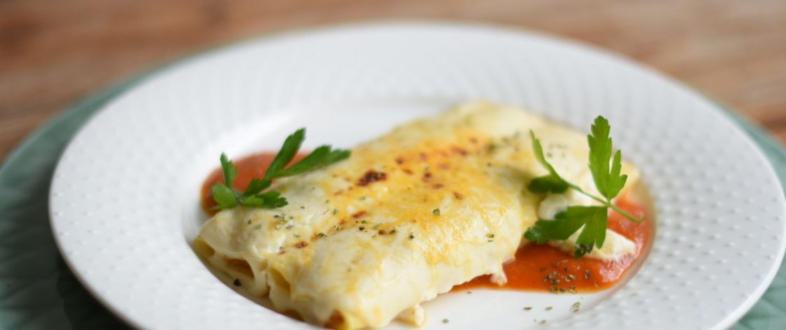 Merluza con eneldo y tomate